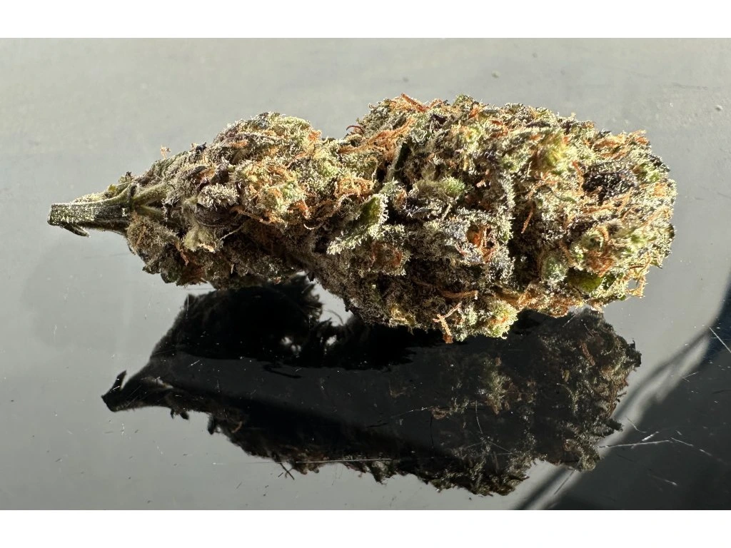 THC-D Wedding Cake květ konopí